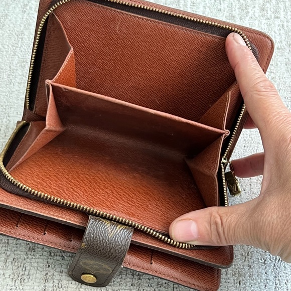 SP0073 Louis Vuitton Monogram Porte Papier Zipper Wallet - Picture 4 of 15